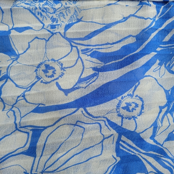 By Anthropologie Pleated Vneck Ruffle Sleeve Dress, VGUC, Size S - Picture 10 of 10